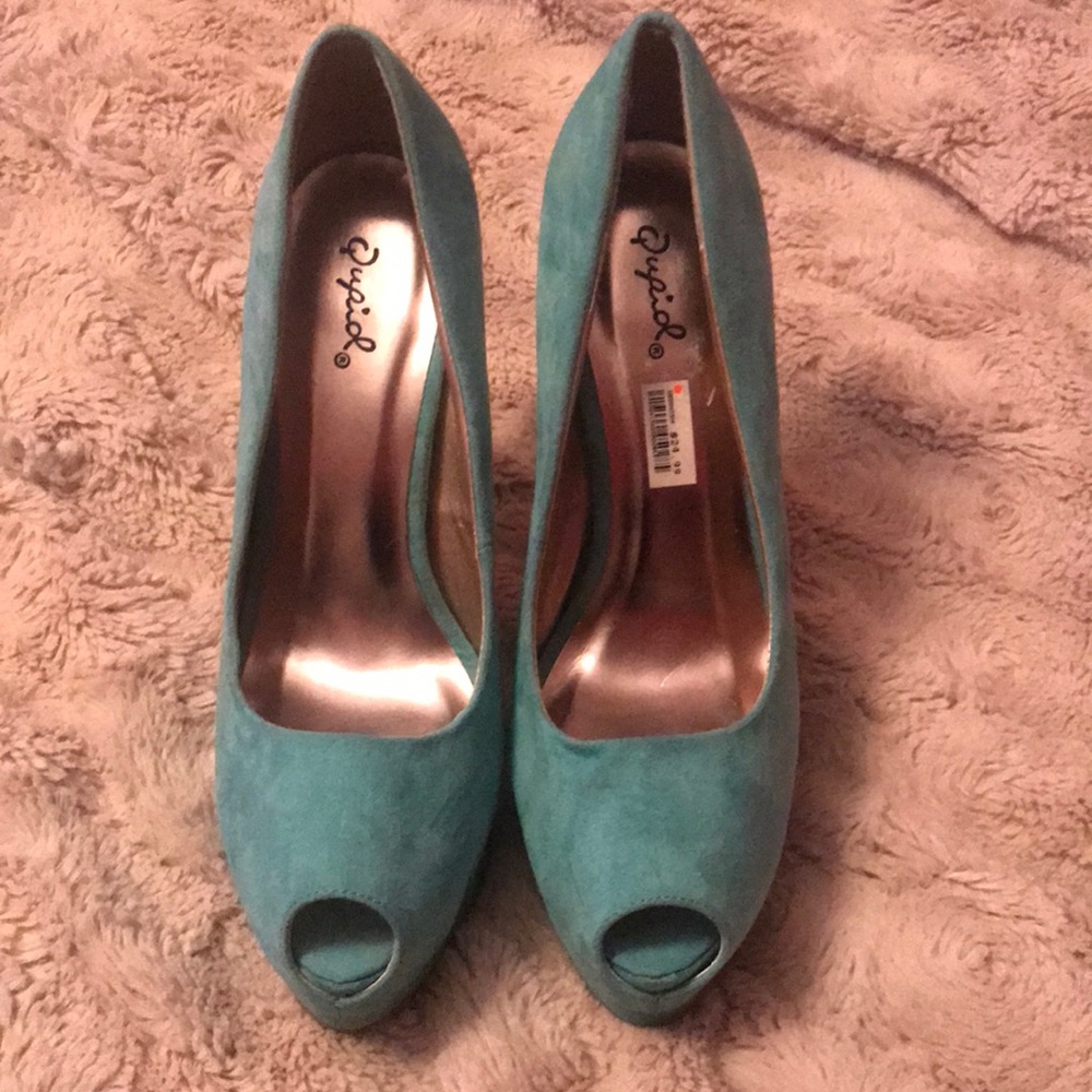 Teal Heels